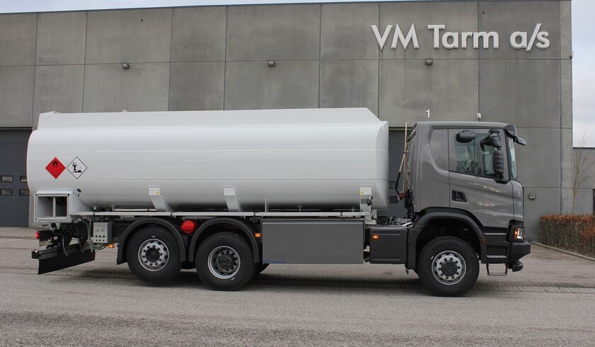 IM Stiholt – 18,000-litre oil/fuel tank body