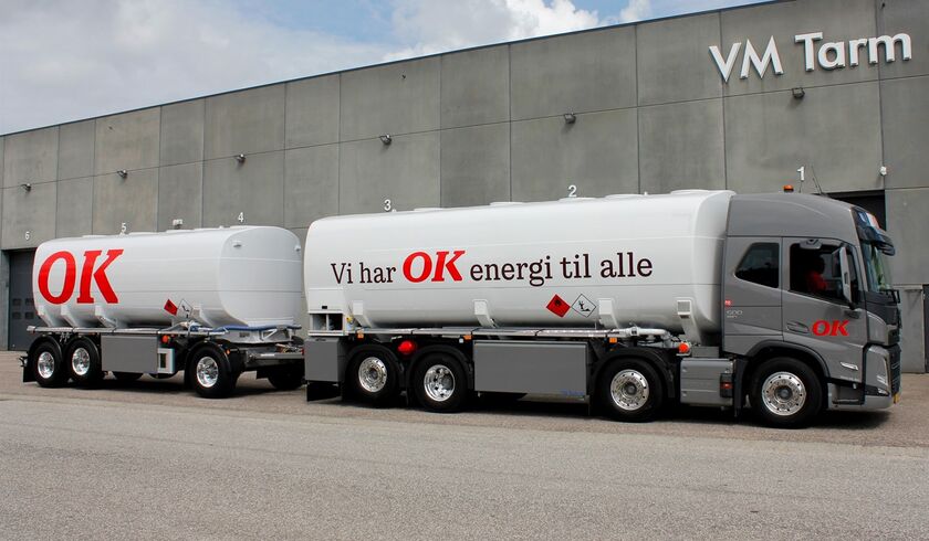 OK a.m.b.a. – 26,000-litre oil/fuel tank body and 26,000-litre oil/fuel tank trailer